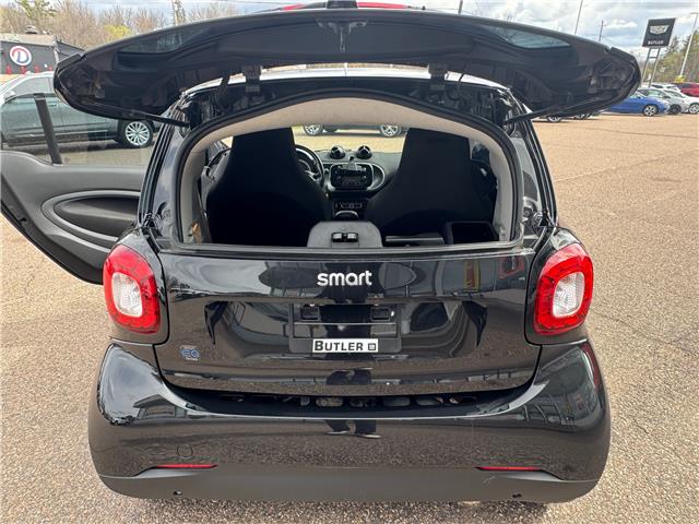 2018 Smart fortwo electric drive Passion (Stk: 27-001-1) in Pembroke - Image 6 of 25