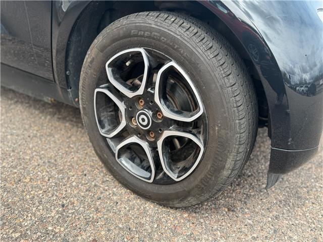 2018 Smart fortwo electric drive Passion (Stk: 27-001-1) in Pembroke - Image 15 of 25