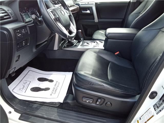 2019 Toyota 4Runner SR5 (Stk: 3207A) in Sarnia - Image 7 of 10