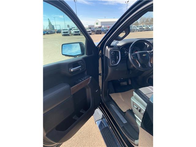 2019 Chevrolet Silverado 1500 High Country (Stk: 10411A) in Vermilion - Image 13 of 28 2019 Chevrolet Silverado 1500 High Country (Stk: 10411A) in Vermilion - Image 13 of 28
