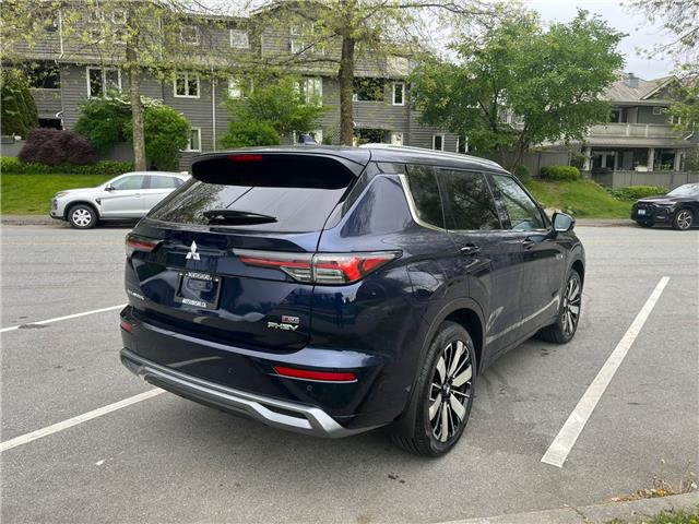 2026 Mitsubishi Outlander PHEV GT (Stk: Z609137) in North Vancouver - Image 5 of 21