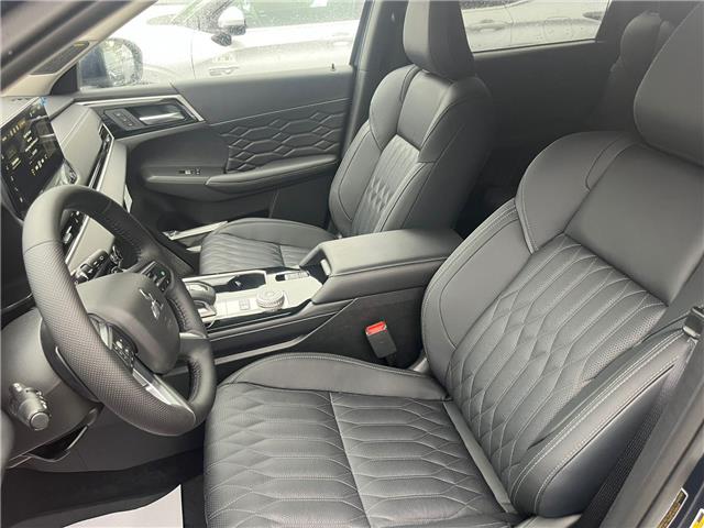 2026 Mitsubishi Outlander PHEV GT (Stk: Z609137) in North Vancouver - Image 11 of 21