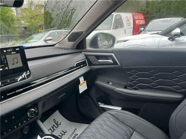 2026 Mitsubishi Outlander PHEV GT (Stk: Z609137) in North Vancouver - Image 16 of 21