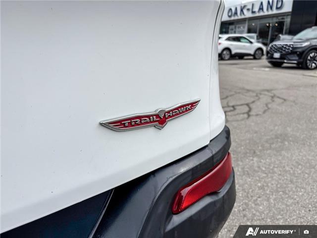 2016 Jeep Cherokee Trailhawk (Stk: 6B058XZ) in Oakville - Image 9 of 24
