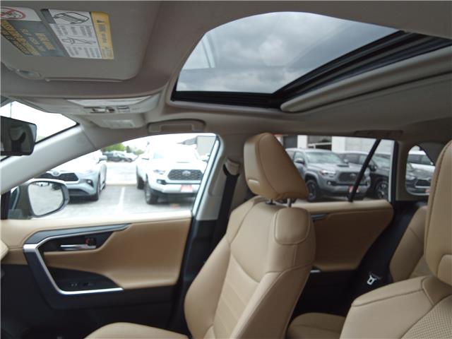 2019 Toyota RAV4 Limited (Stk: 3509A) in Sarnia - Image 7 of 9