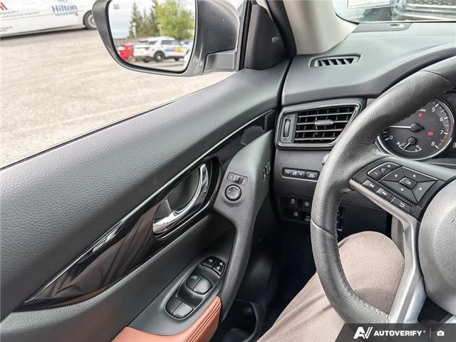 2018 Nissan Rogue SL (Stk: T45601A) in Richmond - Image 17 of 25