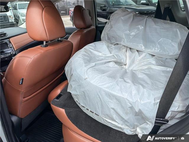 2018 Nissan Rogue SL (Stk: T45601A) in Richmond - Image 23 of 25