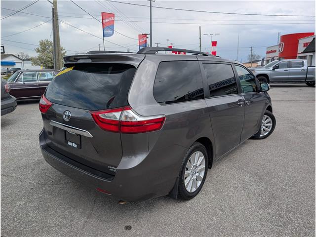 2017 Toyota Sienna XLE 7 Passenger (Stk: B1969) in Sarnia - Image 5 of 31