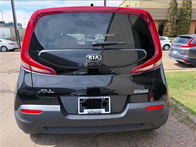 2020 Kia Soul LX (Stk: RE69370) in Calgary - Image 4 of 12 2020 Kia Soul LX (Stk: RE69370) in Calgary - Image 4 of 12