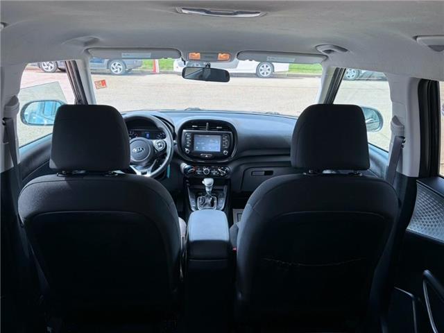 2020 Kia Soul LX (Stk: RE69370) in Calgary - Image 6 of 12 2020 Kia Soul LX (Stk: RE69370) in Calgary - Image 6 of 12