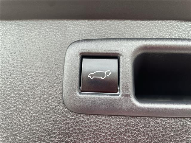 2025 Toyota Highlander Hybrid XLE (Stk: 12108317A) in Concord - Image 19 of 47