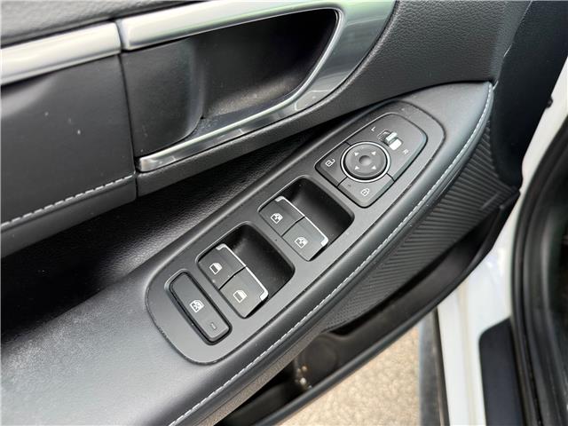 2022 Hyundai Sonata Hybrid Ultimate (Stk: 6B009A) in Chatham - Image 11 of 29
