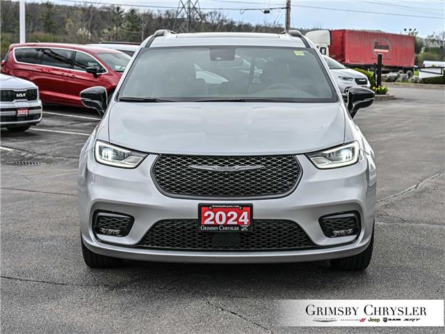 2024 Chrysler Pacifica Limited (Stk: U6401) in Grimsby - Image 2 of 35