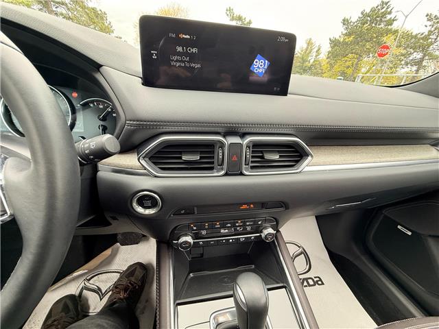 2024 Mazda CX-5 Signature (Stk: 45820A) in Newmarket - Image 27 of 50