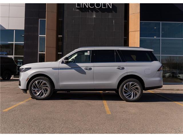 2026 Lincoln Navigator Reserve (Stk: T-1735) in Calgary - Image 3 of 31