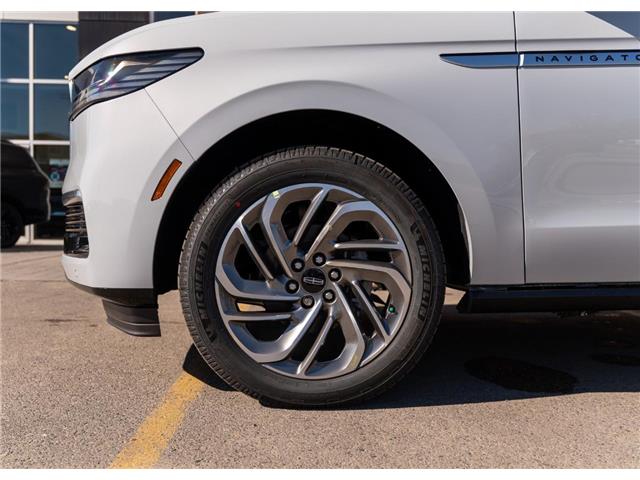 2026 Lincoln Navigator Reserve (Stk: T-1735) in Calgary - Image 8 of 31