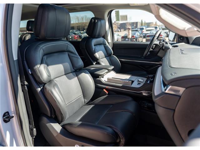 2026 Lincoln Navigator Reserve (Stk: T-1735) in Calgary - Image 26 of 31