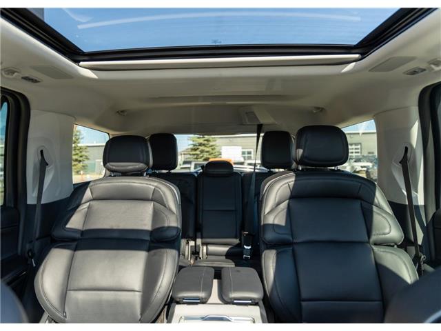 2026 Lincoln Navigator Reserve (Stk: T-1735) in Calgary - Image 30 of 31