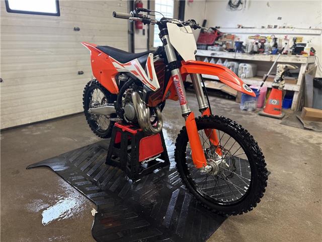 2017 KTM 150 SX (Stk: 4873A) in Belleville - Image 4 of 10 2017 KTM 150 SX (Stk: 4873A) in Belleville - Image 4 of 10