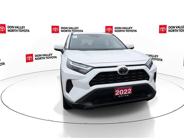 2022 Toyota RAV4 XLE (Stk: 10120860A) in Markham - Image 3 of 32