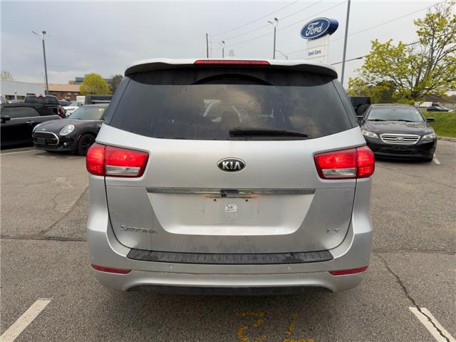 2016 Kia Sedona LX (Stk: P7398XZ) in Oakville - Image 7 of 18
