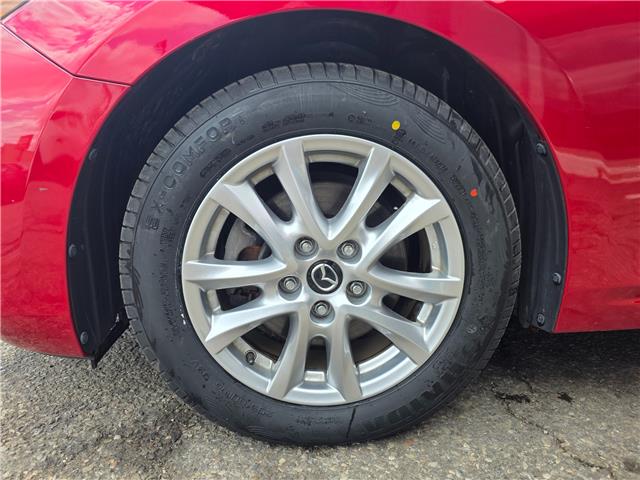 2018 Mazda Mazda3 GS (Stk: 2604153) in Waterloo - Image 9 of 22