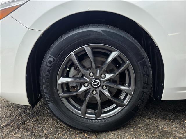2018 Mazda Mazda3 Sport GS (Stk: 2604136) in Waterloo - Image 9 of 21