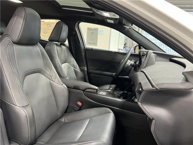 2025 Lexus UX 300h  (Stk: 14112416A) in Markham - Image 26 of 29