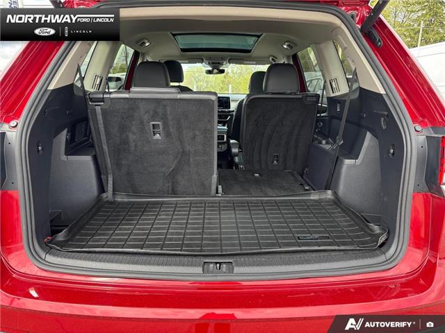 2024 Volkswagen Atlas 2.0 TSI Highline (Stk: 5F33113A) in Brantford - Image 10 of 23