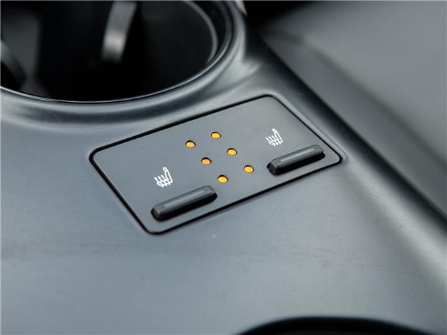2019 Toyota Camry  (Stk: 15105695AA) in Richmond Hill - Image 19 of 27
