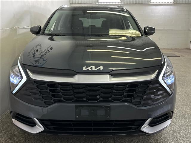 2023 Kia Sportage LX (Stk: 44011J) in Belleville - Image 2 of 27