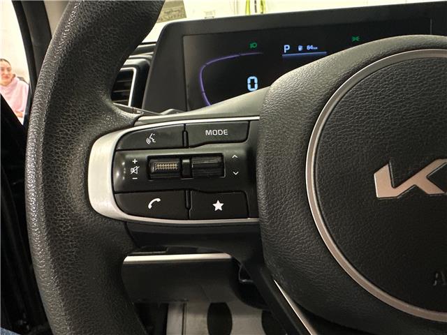 2023 Kia Sportage LX (Stk: 44011J) in Belleville - Image 18 of 27