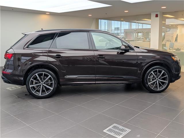 2022 Audi Q7 55 Komfort (Stk: 18U3043) in Oakville - Image 2 of 15 2022 Audi Q7 55 Komfort (Stk: 18U3043) in Oakville - Image 2 of 15