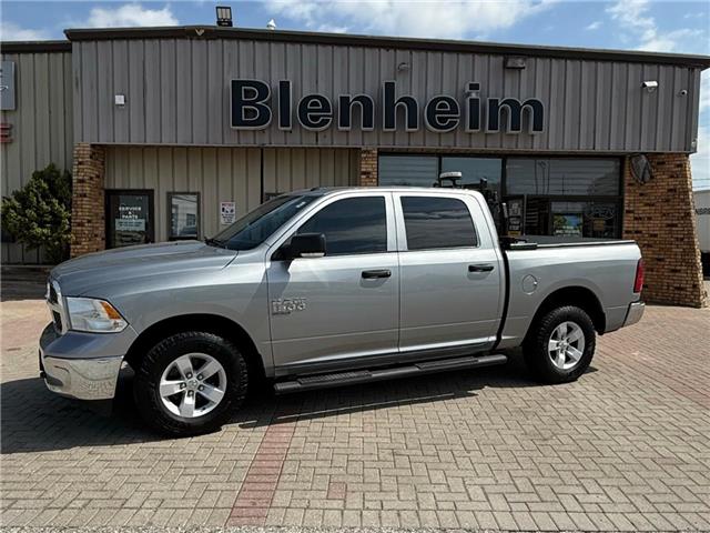 2022 RAM 1500 Classic SLT (Stk: 6B031A) in Blenheim - Image 1 of 18