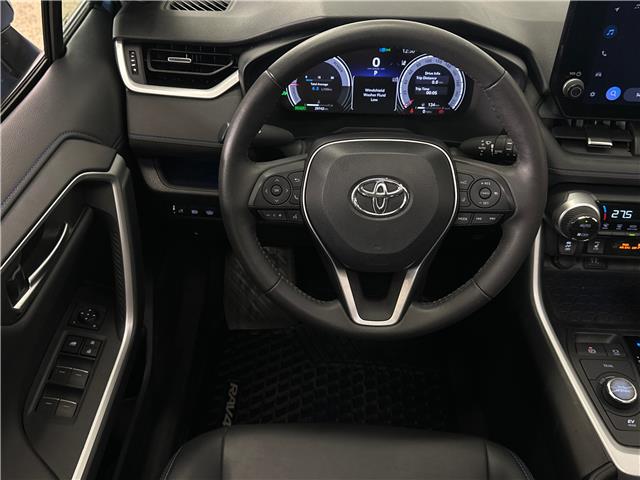 2024 Toyota RAV4 Hybrid XSE (Stk: 44008J) in Belleville - Image 11 of 32