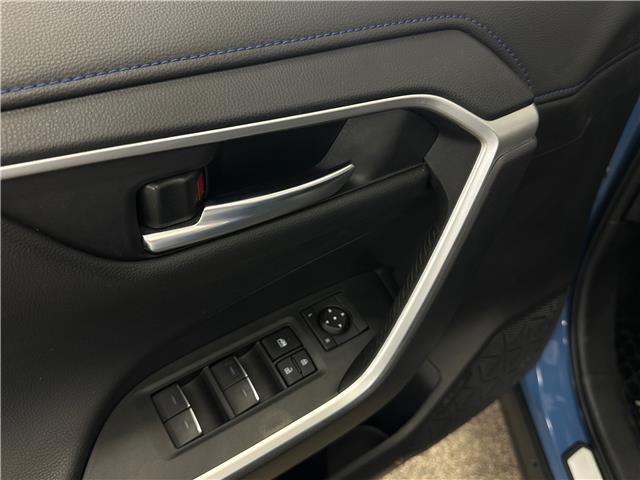 2024 Toyota RAV4 Hybrid XSE (Stk: 44008J) in Belleville - Image 15 of 32