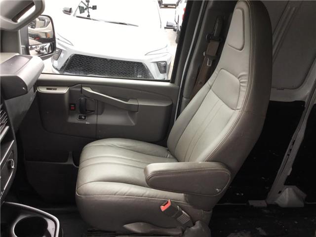 2019 Chevrolet Express 2500 Work Van (Stk: 26374B) in Cornwall - Image 6 of 30