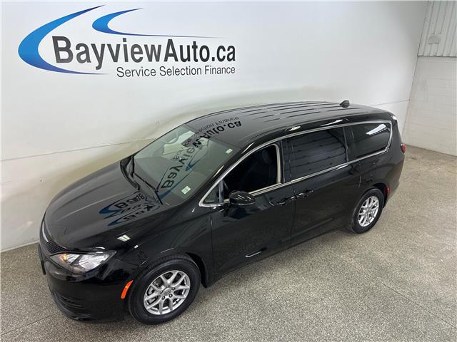 2024 Chrysler Grand Caravan SXT (Stk: 44012J) in Belleville - Image 1 of 39