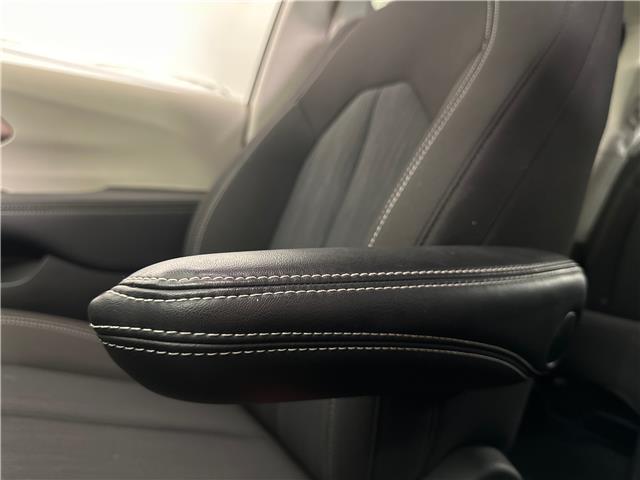 2024 Chrysler Grand Caravan SXT (Stk: 44012J) in Belleville - Image 30 of 39