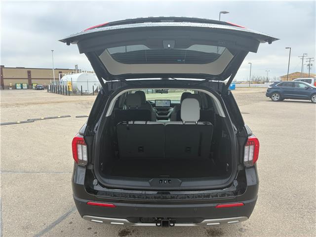 2026 Ford Explorer Active (Stk: T33733) in Hague - Image 8 of 15
