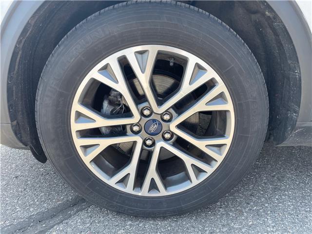 2021 Ford Escape SEL (Stk: T142A) in Chatham - Image 11 of 33 2021 Ford Escape SEL (Stk: T142A) in Chatham - Image 11 of 33