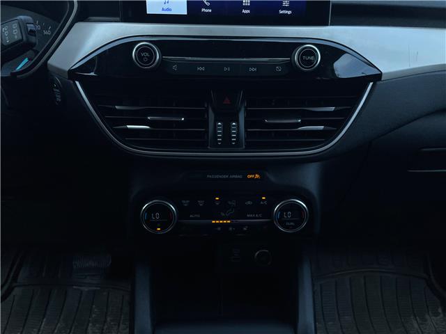 2021 Ford Escape SEL (Stk: T142A) in Chatham - Image 22 of 33 2021 Ford Escape SEL (Stk: T142A) in Chatham - Image 22 of 33