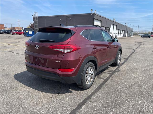 2016 Hyundai Tucson Luxury (Stk: T192A) in Chatham - Image 8 of 38 2016 Hyundai Tucson Luxury (Stk: T192A) in Chatham - Image 8 of 38