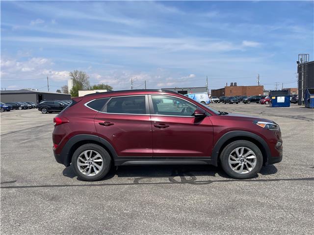 2016 Hyundai Tucson Luxury (Stk: T192A) in Chatham - Image 9 of 38 2016 Hyundai Tucson Luxury (Stk: T192A) in Chatham - Image 9 of 38