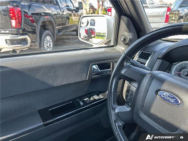 2009 Ford Escape Limited (Stk: P153234AZ) in Grimsby - Image 17 of 25