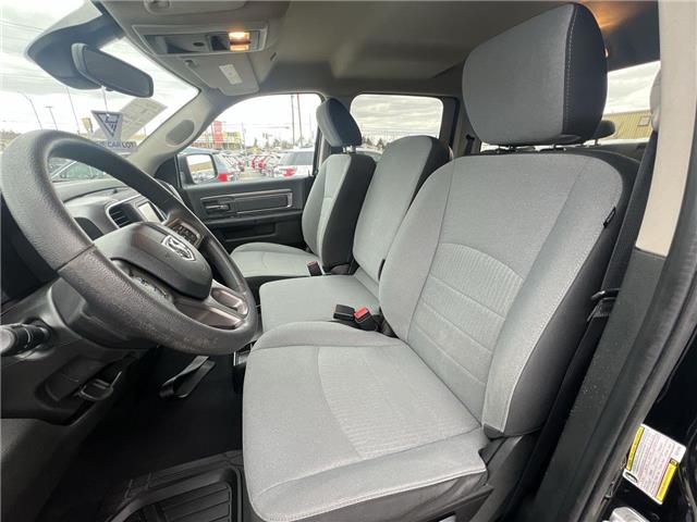 2022 RAM 1500 Classic SLT (Stk: 26137) in Sudbury - Image 3 of 16