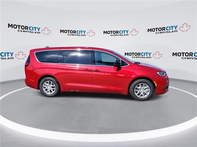 2026 Chrysler Pacifica Select (Stk: 260330) in Windsor - Image 9 of 24 2026 Chrysler Pacifica Select (Stk: 260330) in Windsor - Image 9 of 24