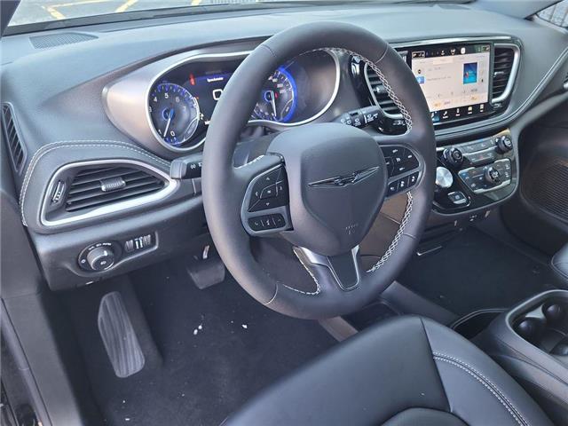 2026 Chrysler Pacifica Select (Stk: 260325) in Windsor - Image 12 of 24 2026 Chrysler Pacifica Select (Stk: 260325) in Windsor - Image 12 of 24