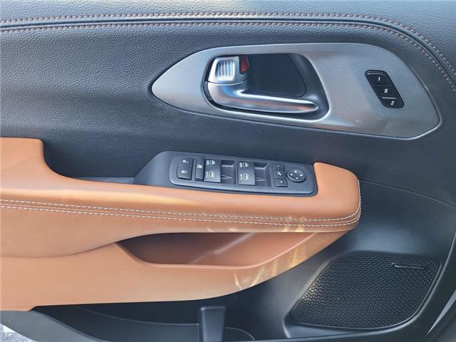 2026 Chrysler Pacifica Pinnacle (Stk: 260324) in Windsor - Image 11 of 26