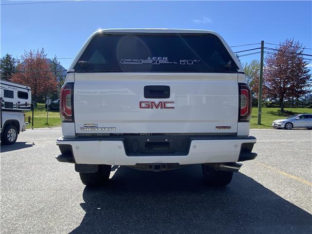 2017 GMC Sierra 1500 SLT (Stk: 5C090B) in Hope - Image 4 of 15 2017 GMC Sierra 1500 SLT (Stk: 5C090B) in Hope - Image 4 of 15
